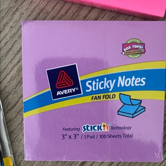 Notepad Bundle - Picture 4 of 7